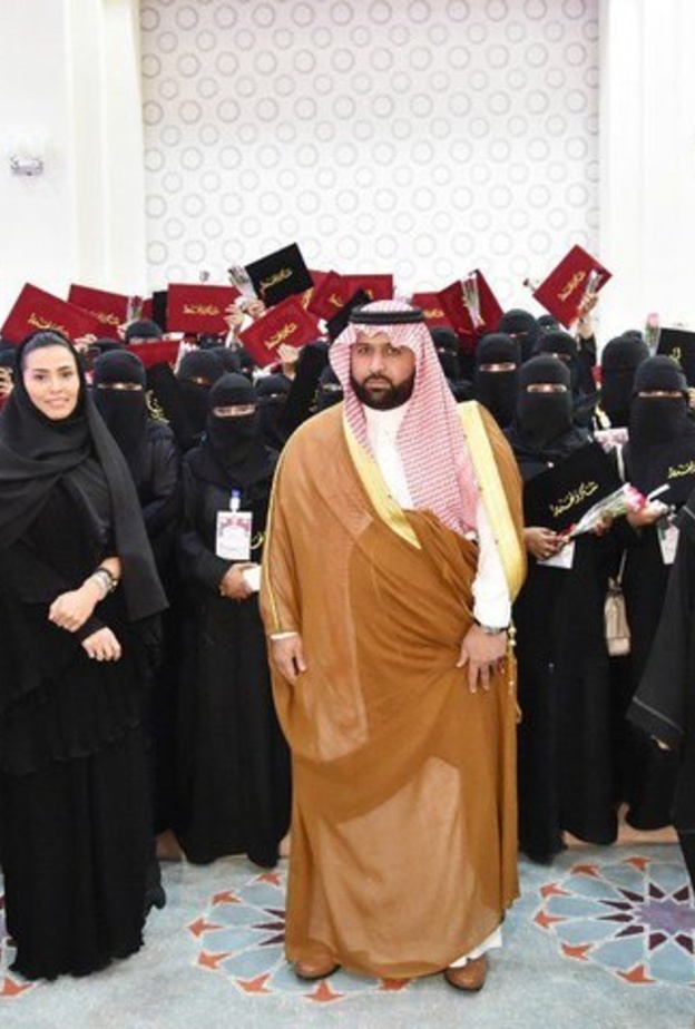 من منتجات حرفيات منطقة جازان