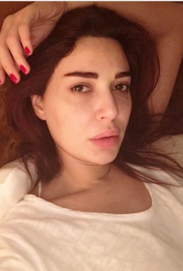 نانسي عجرم والفرق واضح بعد استخدامها وصلات الشعر