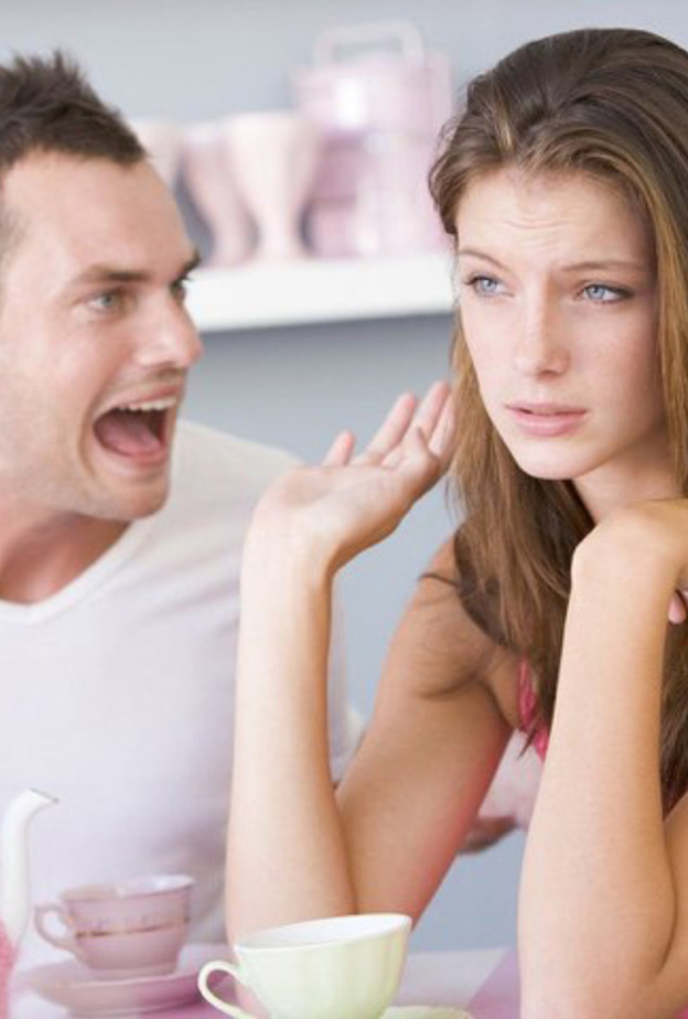 أكثر 3 اسباب يتشاجر من أجلها الزوجين