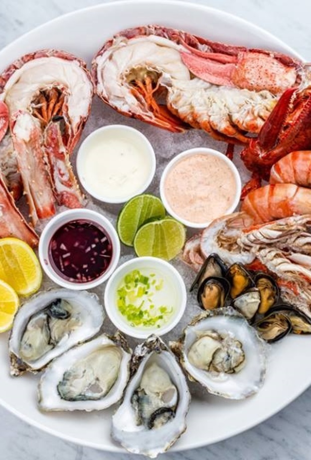 مزيج من المذاقات البحرية الرائعة في مطعم "يالومبا"