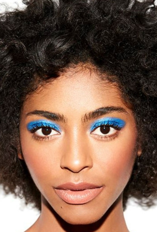 ضيفي القليل من البرق إذا أحببت