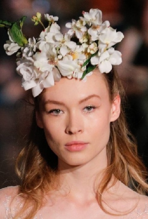 تسريحة من Berta. 