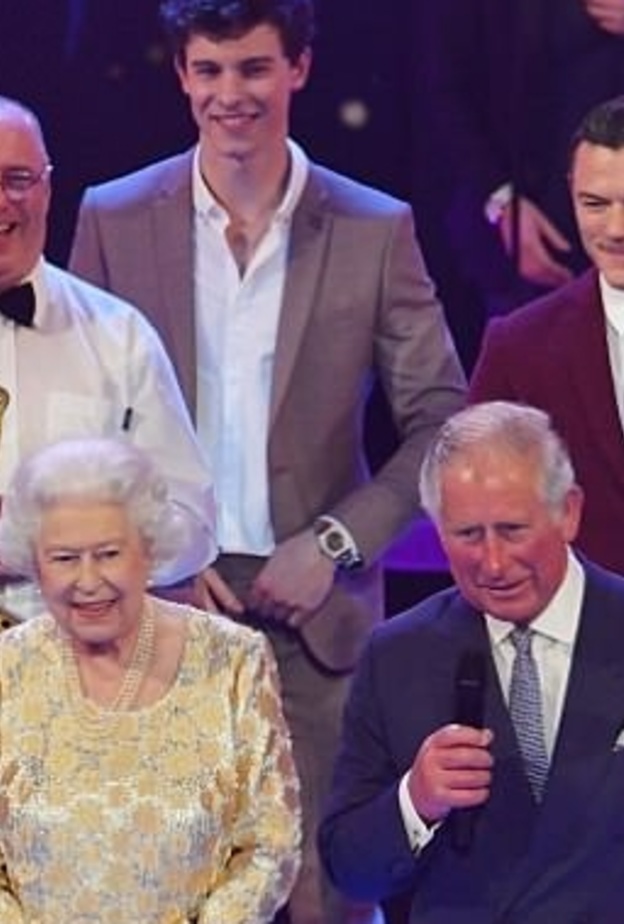 شاهد ردة فعل ملكة بريطانيا بعدما خاطبها ابنها بكلمة ماما