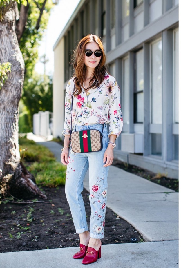 الأقمشة المعرقة بالورد تضمن لك اطلالات أنيقة ولافتة