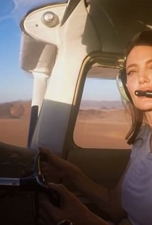 أنجلينا جولي