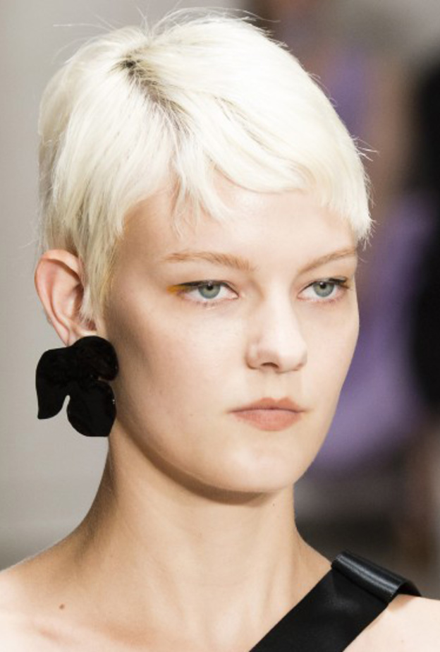 الوان صبغات الشعر الاشقر من دار Calcaterra