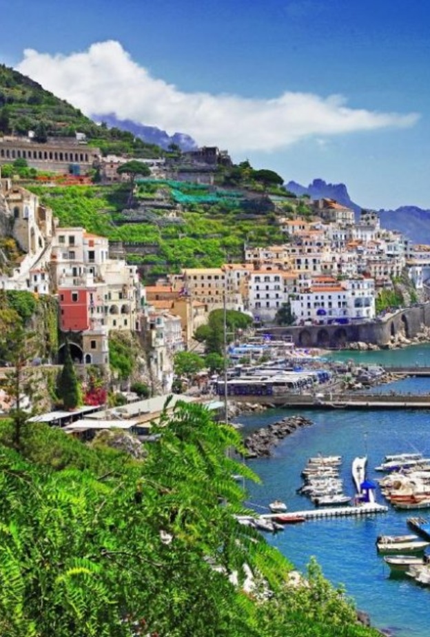 متعة السياحة في ساليرنو