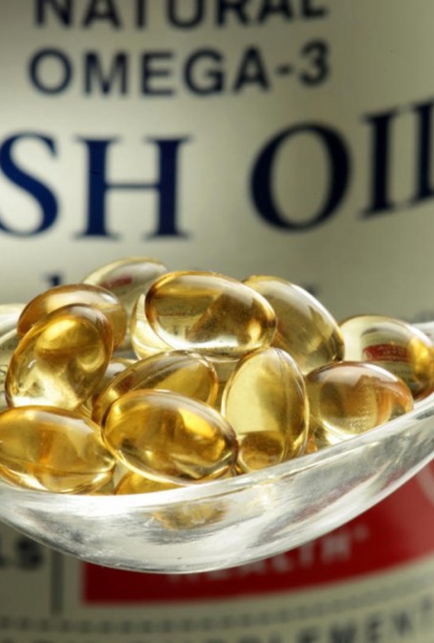 الاعتدال في تناول حبوب زيت كبد الحوت يجنبك اضراره أثناء الحمل وبعد الولادة
