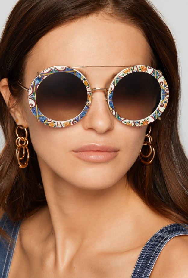 Prada نظارات شمسية بقصة الكات اي من