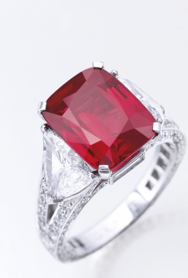ياقوتة Ruby Sunrise، التي بيعت بمبلغ 30 مليون دولا