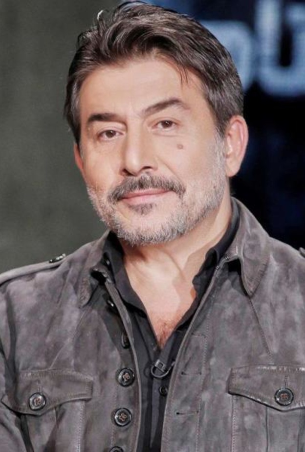 توقّع طنب ان يهتمّ فهد سنة 2018 بشؤونه الخاصّة وشؤون عائلته وأولاده ويبحث عن موارد ماديّة جديدة بعيدة عن الفن