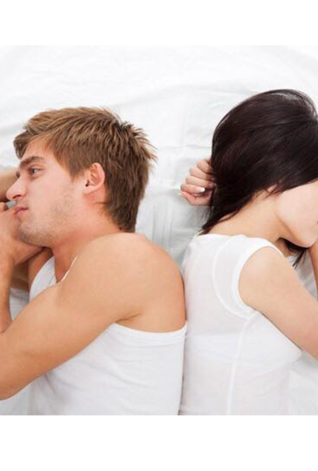 4 اسرار تخفيها المرأة عن زوجها فما هي؟ 