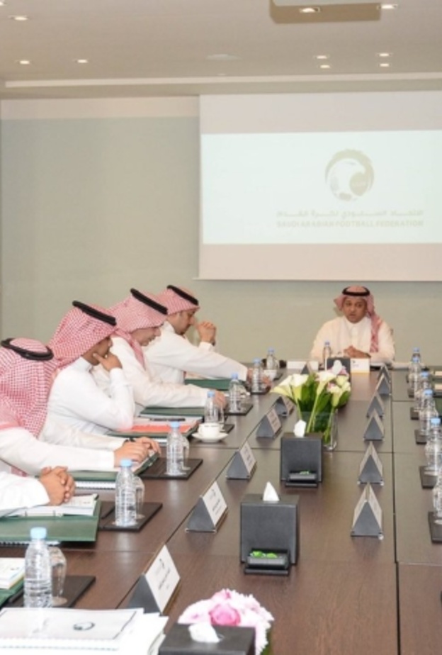 ضبط الميزانية والاهتمام بالتطوير والاستثمار