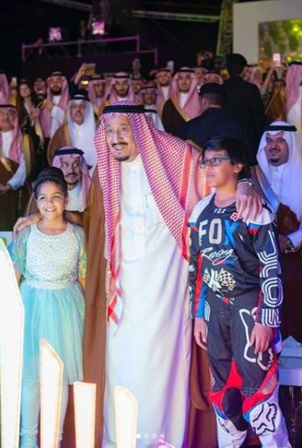 الملك سلمان بن عبدالعزيز يرعى حفل وضع حجر الأساس لمشروع القدية مساء أمس