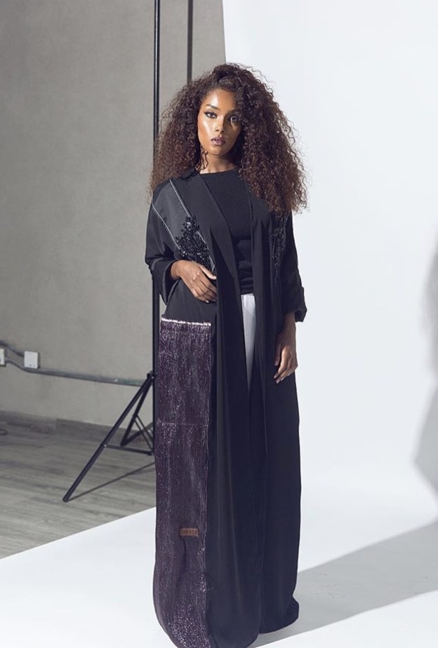 عبايات عملية 