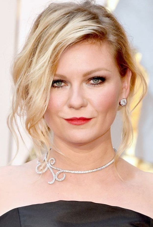 Kirsten Dunst مكياج وتسريحات شعر