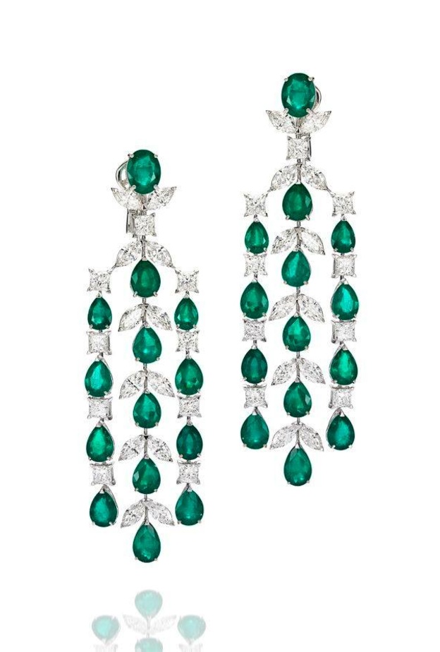 قلادة من نيراف موديNirav Modi