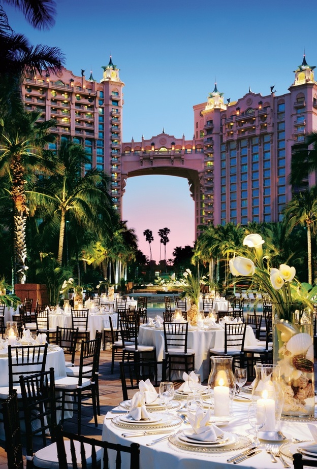 زفافك مميز في منتجع أتلانتس النخلة