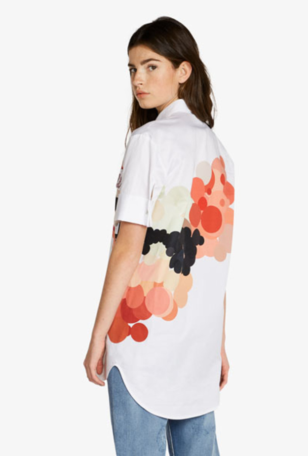 كارل لاغرفيلد يتعاون مع الفنان يوني ألتر في مجموعة خاصة