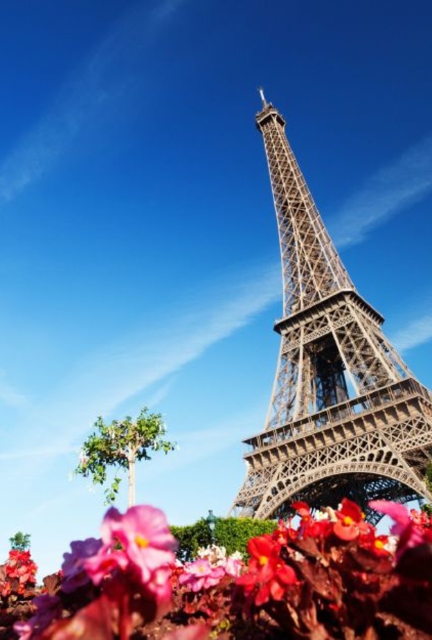 باريس فرنسا لشهر عسل رومانسي لاينسى