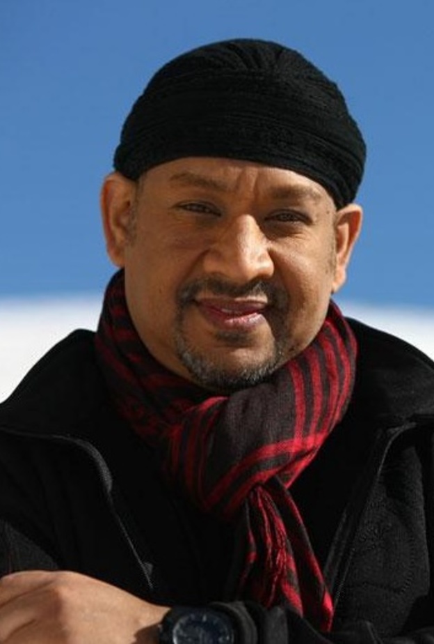 عصام كاريكا 2018