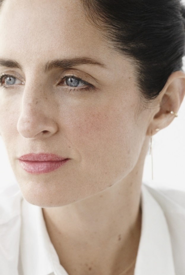 عطور INSIGNIA من CH CAROLINA HERRERA.. احتفاء بالشرق الأوسط