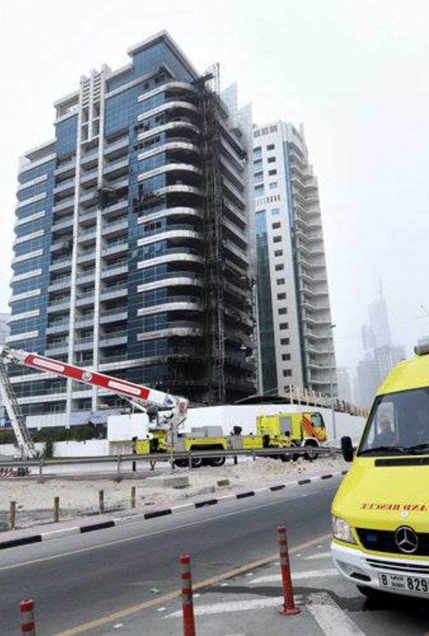 حريق في منطقة المارينا