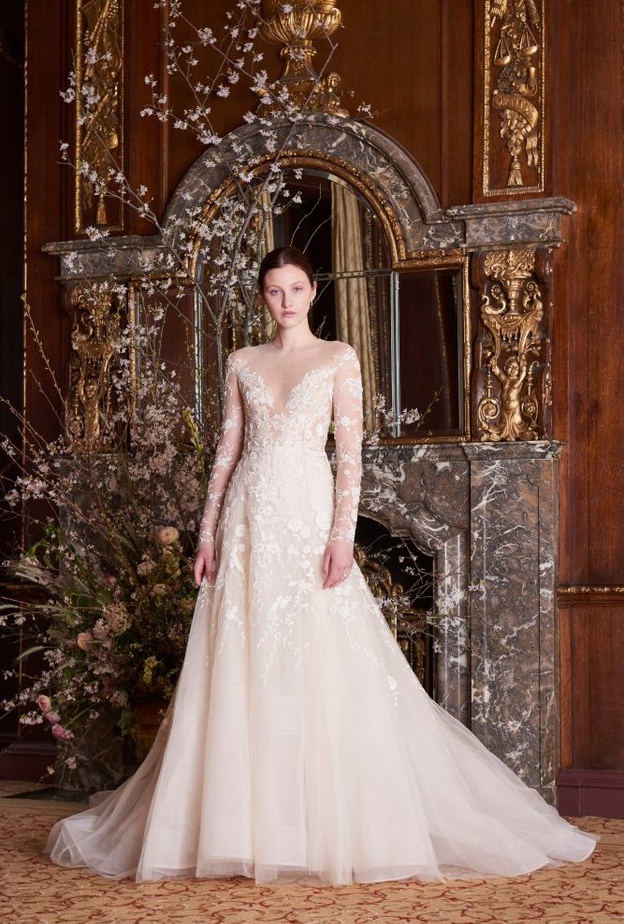 فستان من جيني باكهام