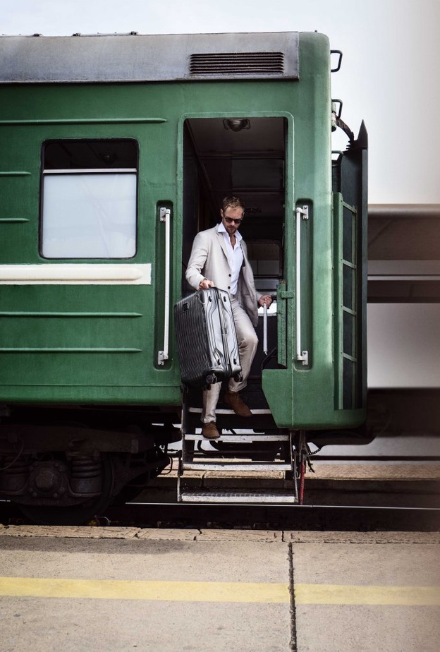 Tumi تقدّم ابتكارها المتطوّر والفاخر Latitude