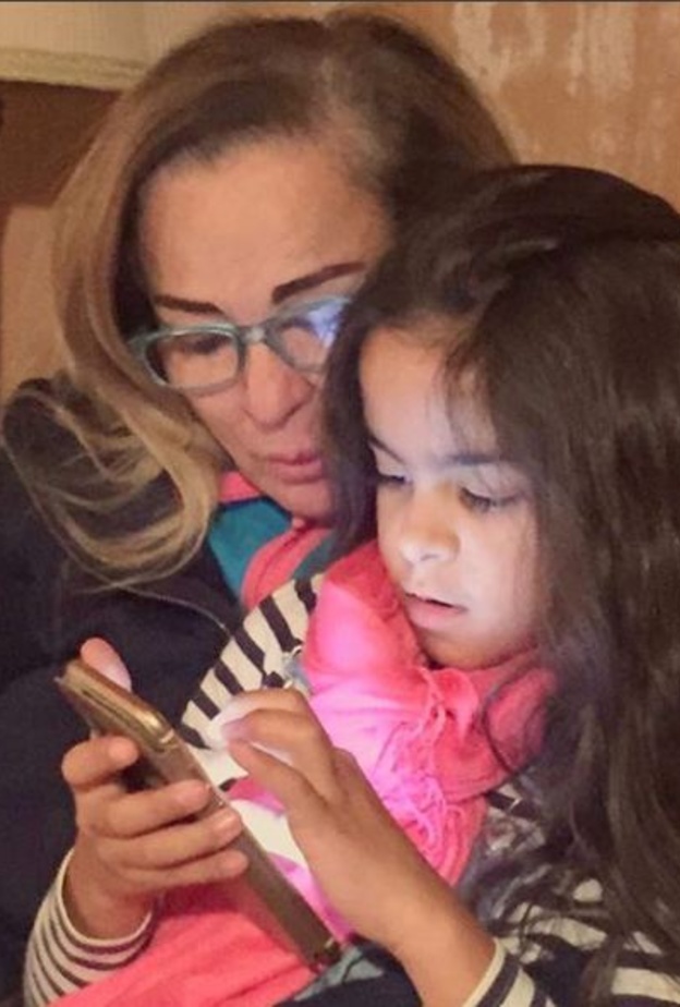 نجلاء فتحي ردت على منتقديها بتكثيف ظهورها مؤخرا