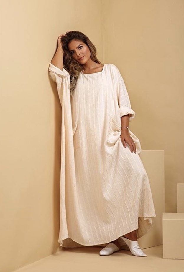 بيبي العبدالمحسن تصمم اول مجموعة ازياء خاصة بها