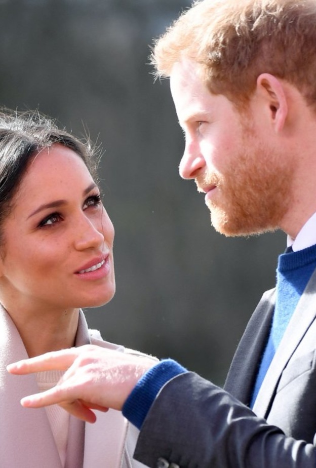  عائلة ميغان ماركل تصل إلى لندن استعدادا لحفل الزفاف الملكي