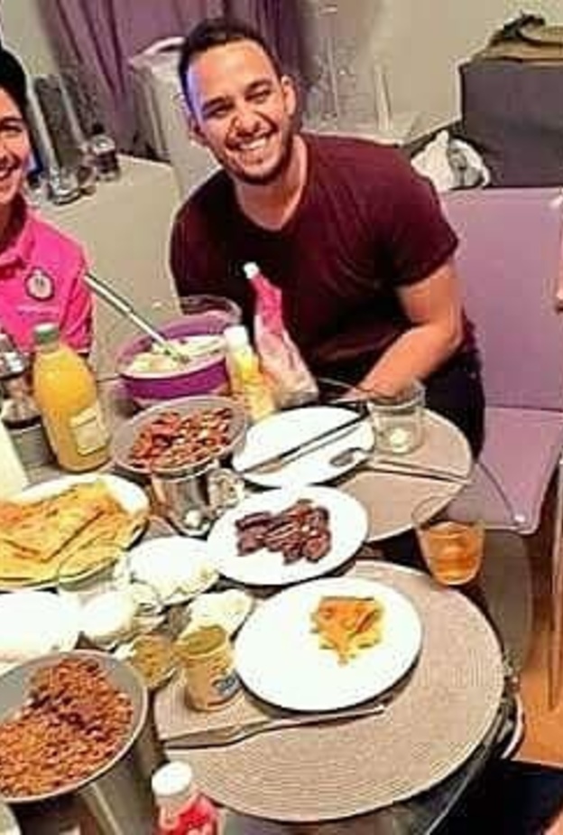 سعد لمجرد واصدقاءه