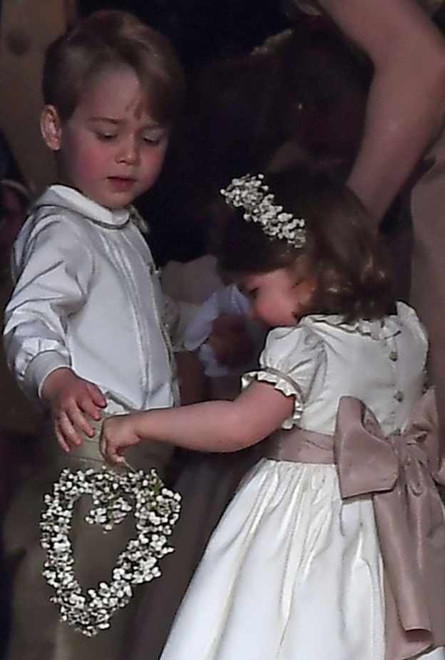  قصر كنسينغتون يعلن غياب الأمير لويس عن حفل الزفاف الملكي