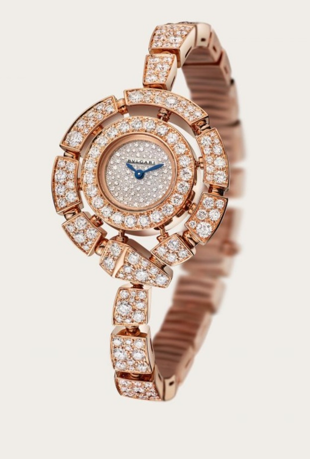 ساعة بولغاري من الذهب والماس