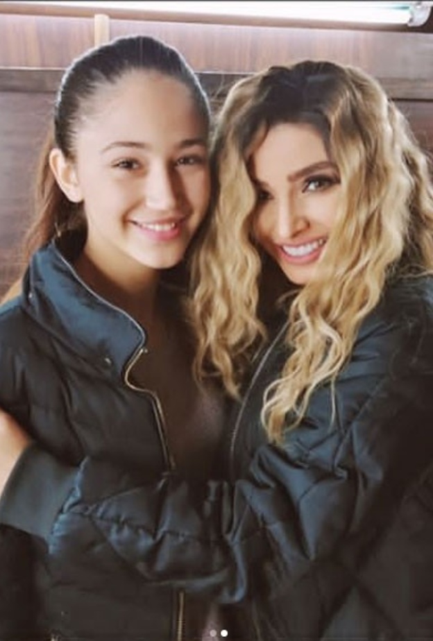 روجينا وابنة لقاء سويدان