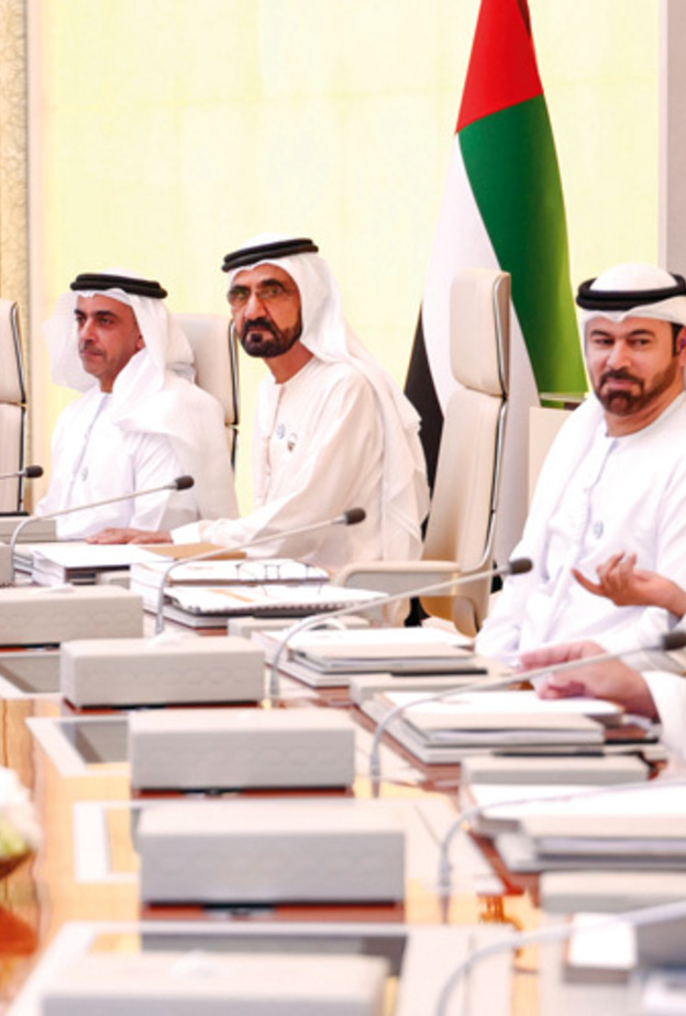 محمد بن راشد وسيف بن زايد خلال ترؤسهما الاجتماع