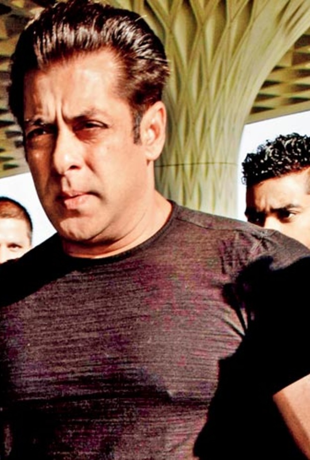 مخرج فيلم Race 3 كان كومبارس في أحد أفلام سلمان خان.