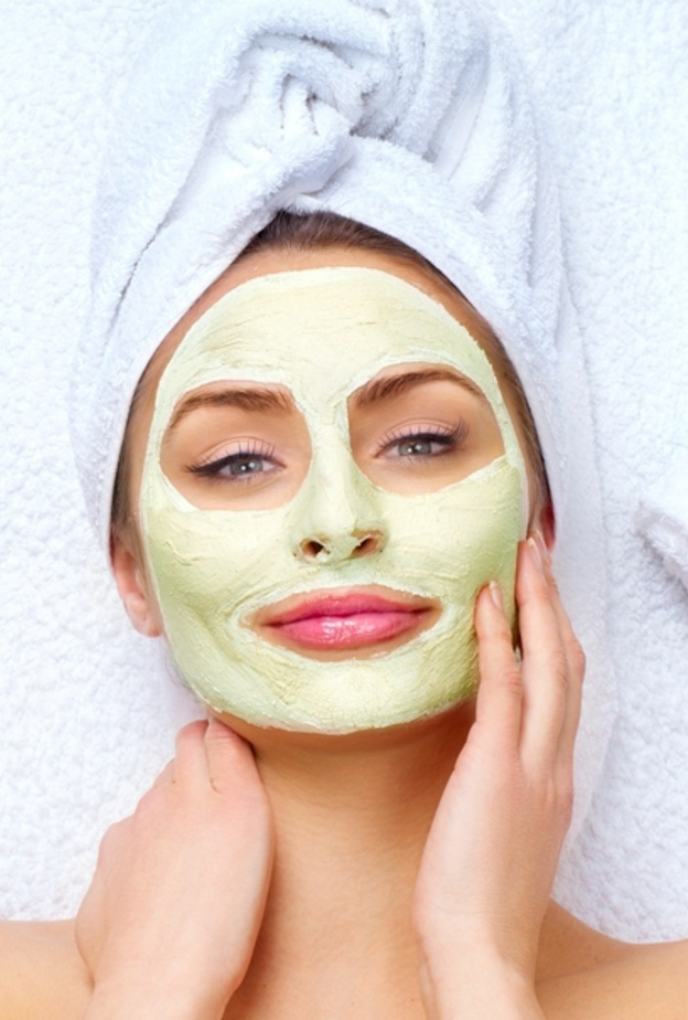 خلطة الطماطم والشوفان للبشرة