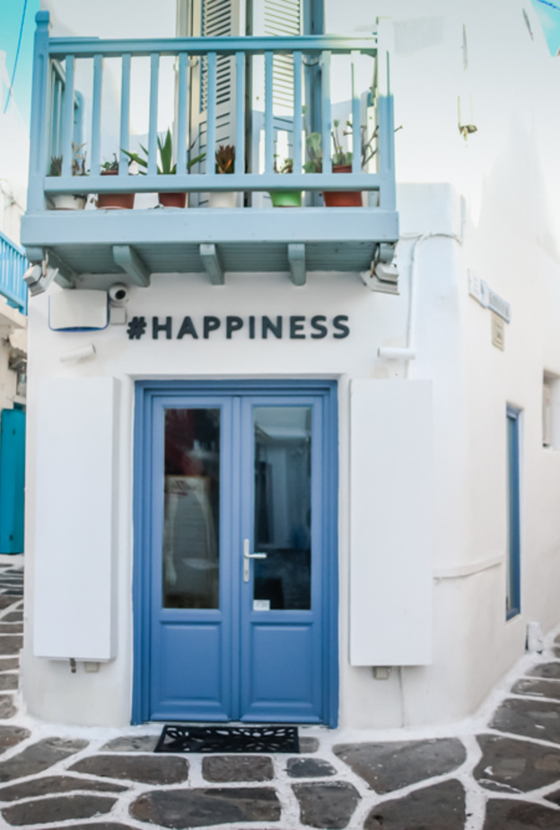 من جزيرة ديلوس