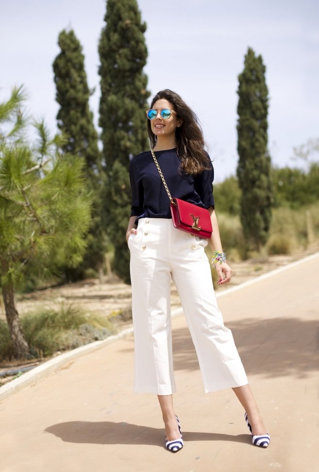 اعتمدي اطلالات أنيقة في البنطلون الأبيض