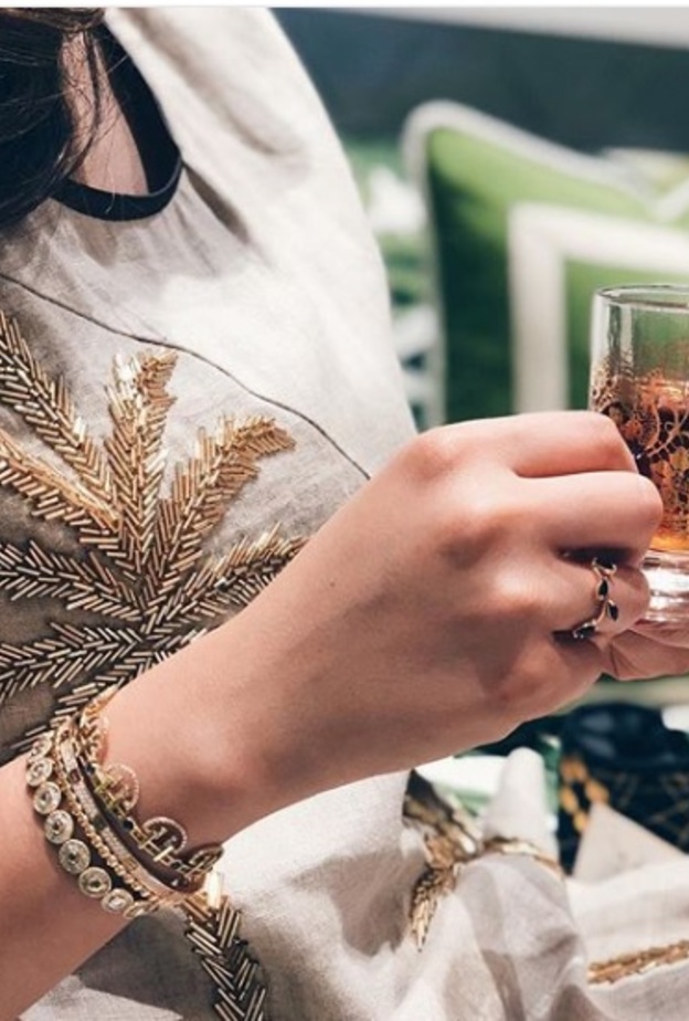 قلادة مميزة من سلامة خلفان Salama Khalfan