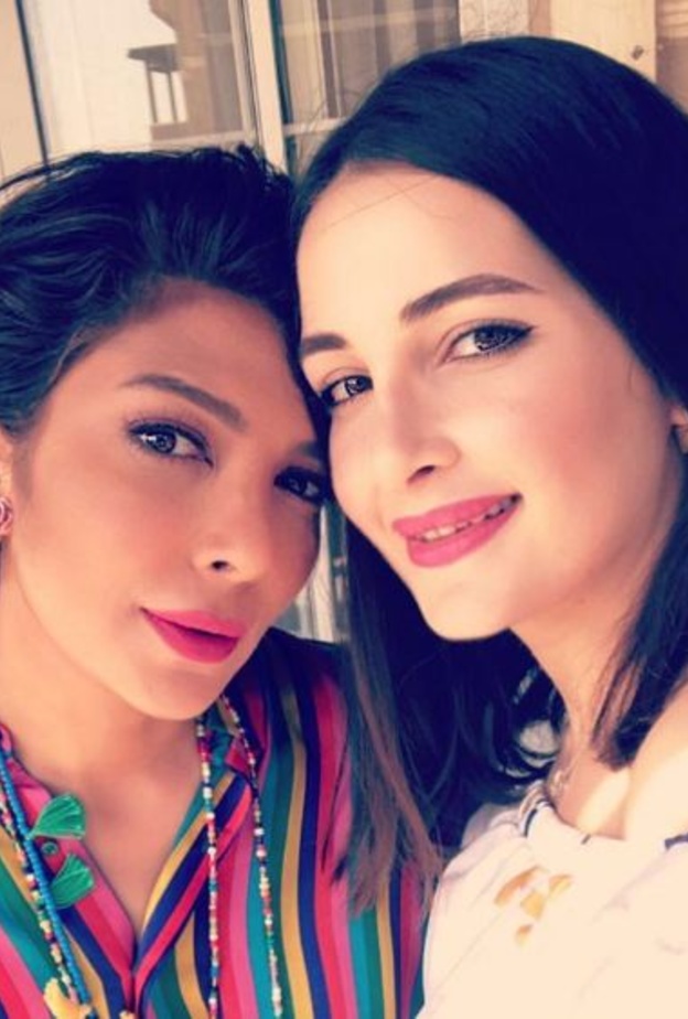 شام الذهبي تنافس والدتها على الغناء