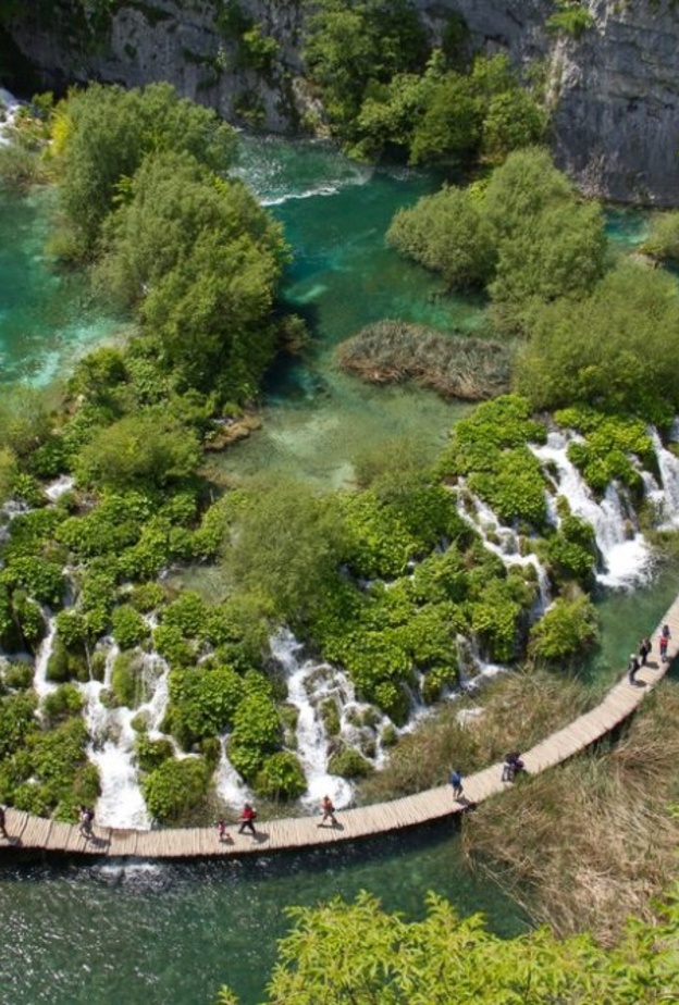 من بحيرات Plitvice