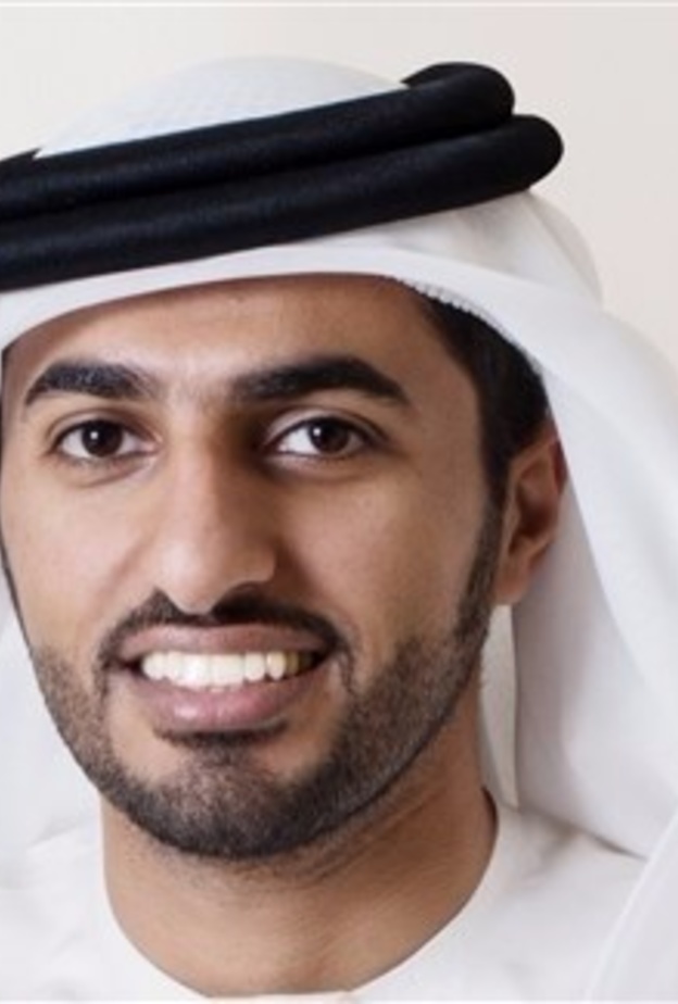 الشيخ راشد بن حميد النعيمي - رئيس دائرة البلدية والتخطيط بعجمان