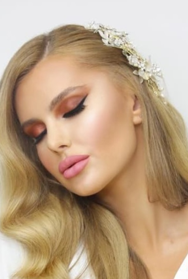 مكياج رائع من هالة عجم