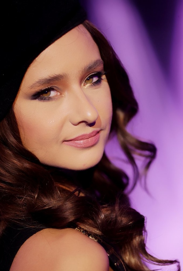 مكياج ناعم وخفيف