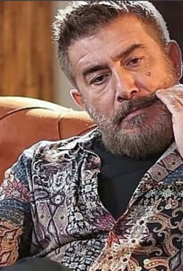 عابد فهد يخطف قلوب الجمهور بشخصيته