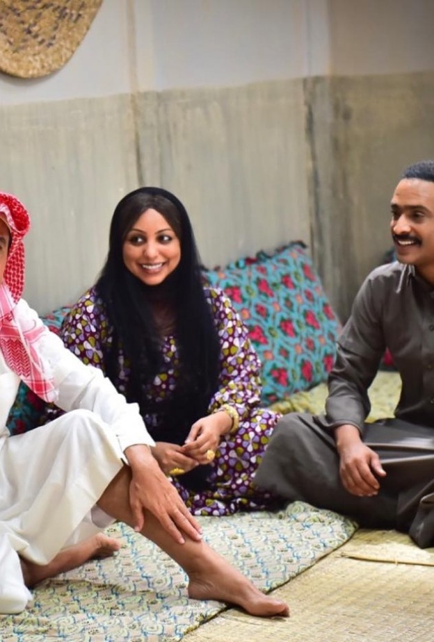 ينقل مسلسل العاصوف حياة الاسرة في السبعينات