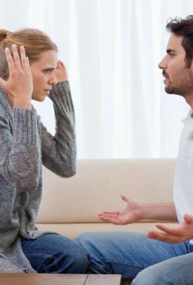 شجار الزوجين وهجر الزوجة لفراش الزوج هل يبطل الصيام؟